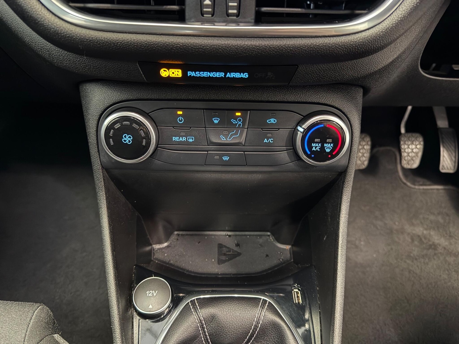 Vehicle 28