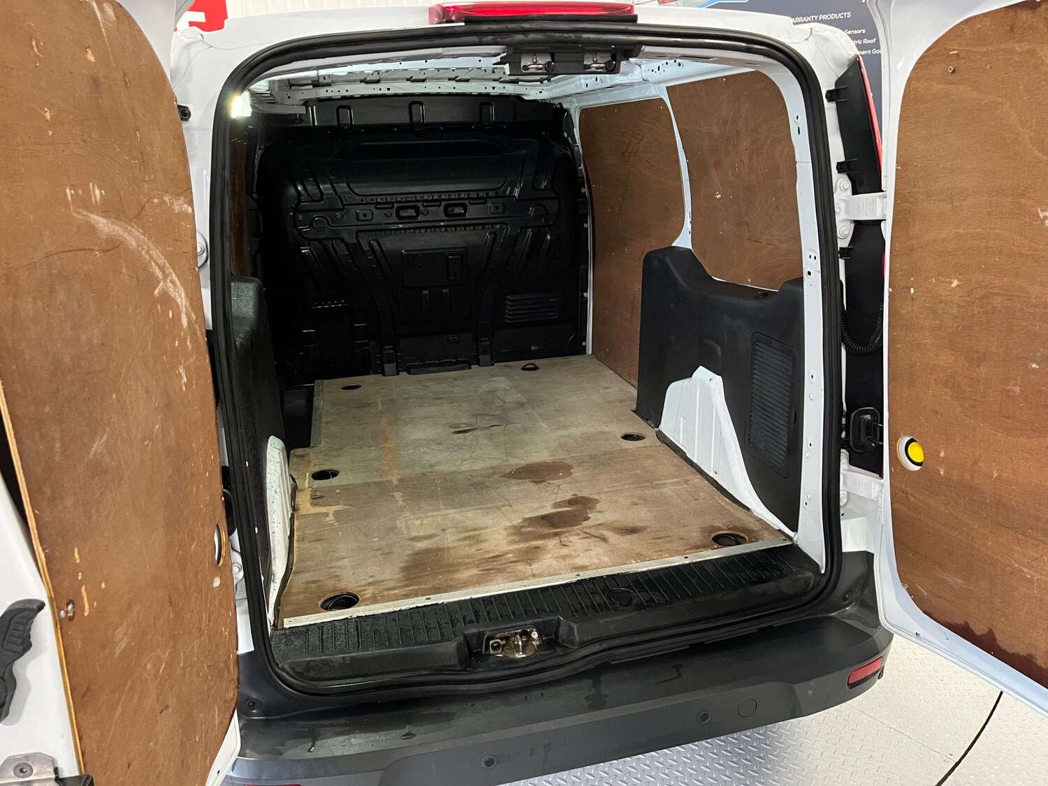 Used Ford Transit Connect 2015 for sale - 77838427: Photo 18