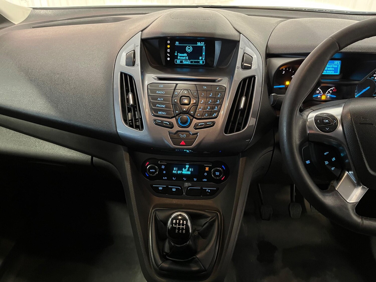 Used Ford Transit Connect 2015 for sale - 77838427: Photo 23