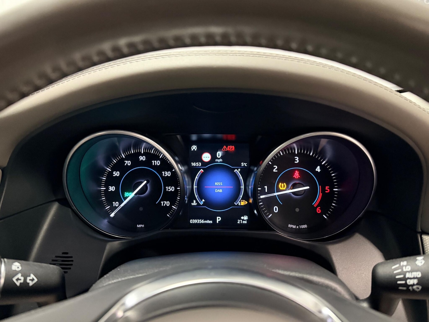 Used Jaguar XF 2017 for sale - 76632913: Photo 25