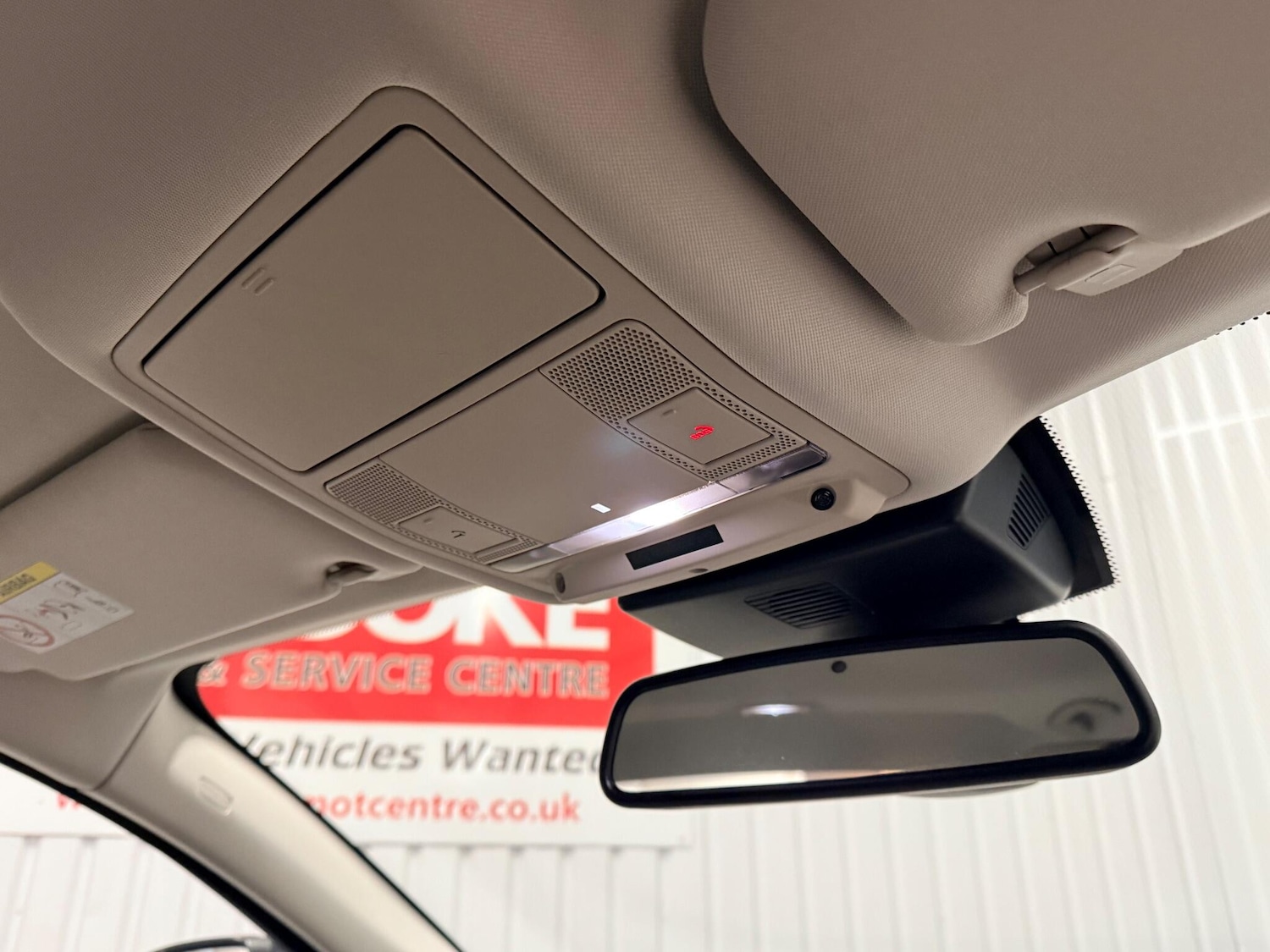 Used Jaguar XF 2017 for sale - 76632913: Photo 30