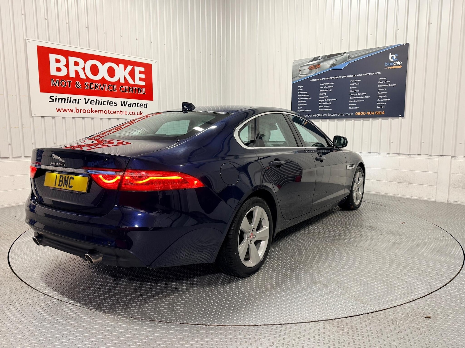 Used Jaguar XF 2017 for sale - 76632913: Photo 7