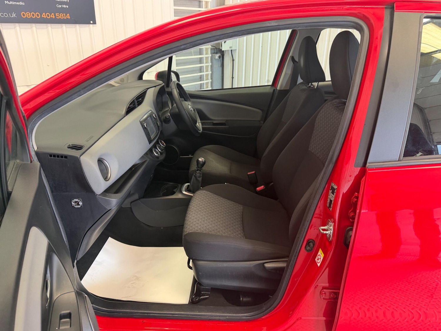 Used Toyota Yaris 2015 for sale - 77854138: Photo 14