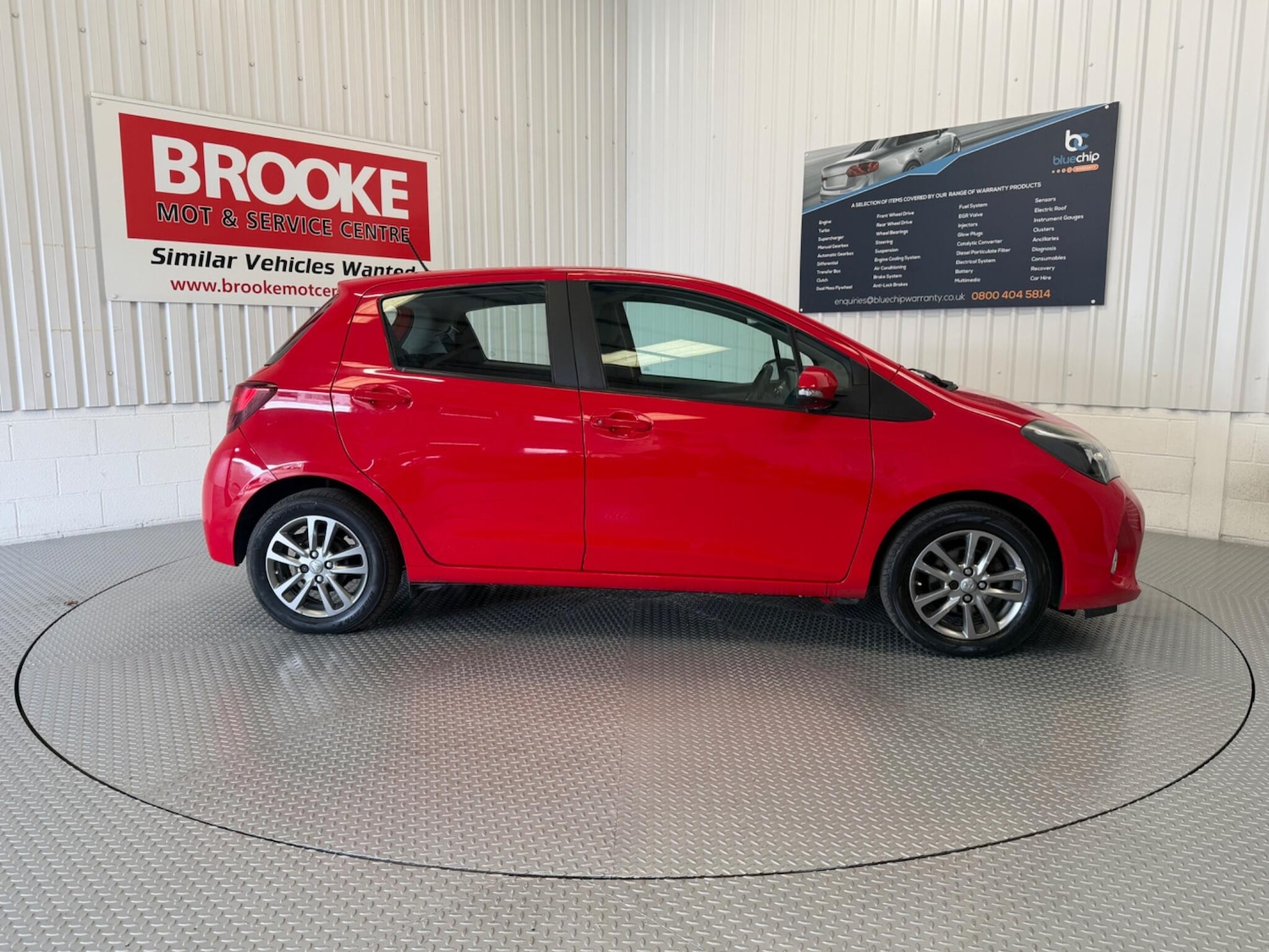 Used Toyota Yaris 2015 for sale - 77854138: Photo 3