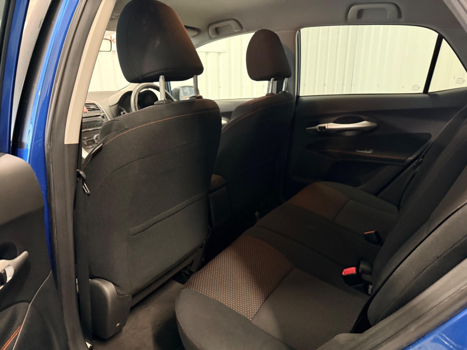 Used Toyota Auris 2010 for sale - 77455271: Photo 12