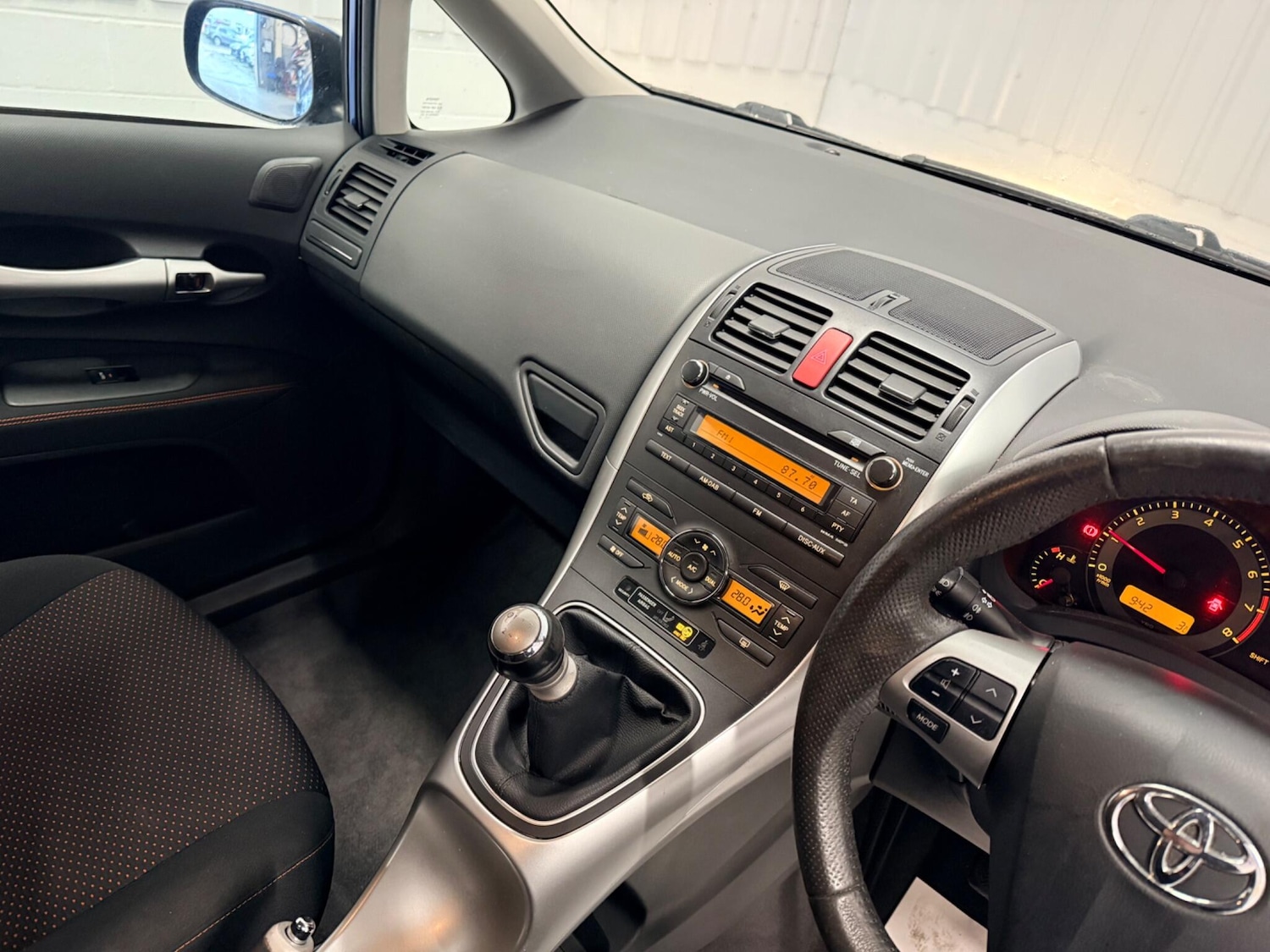 Used Toyota Auris 2010 for sale - 77455271: Photo 21