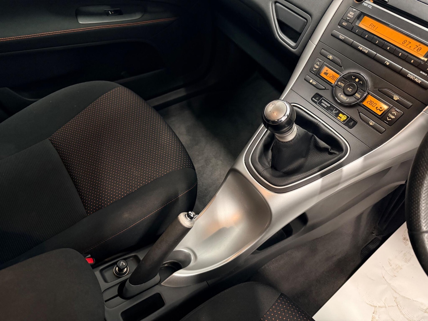 Used Toyota Auris 2010 for sale - 77455271: Photo 24