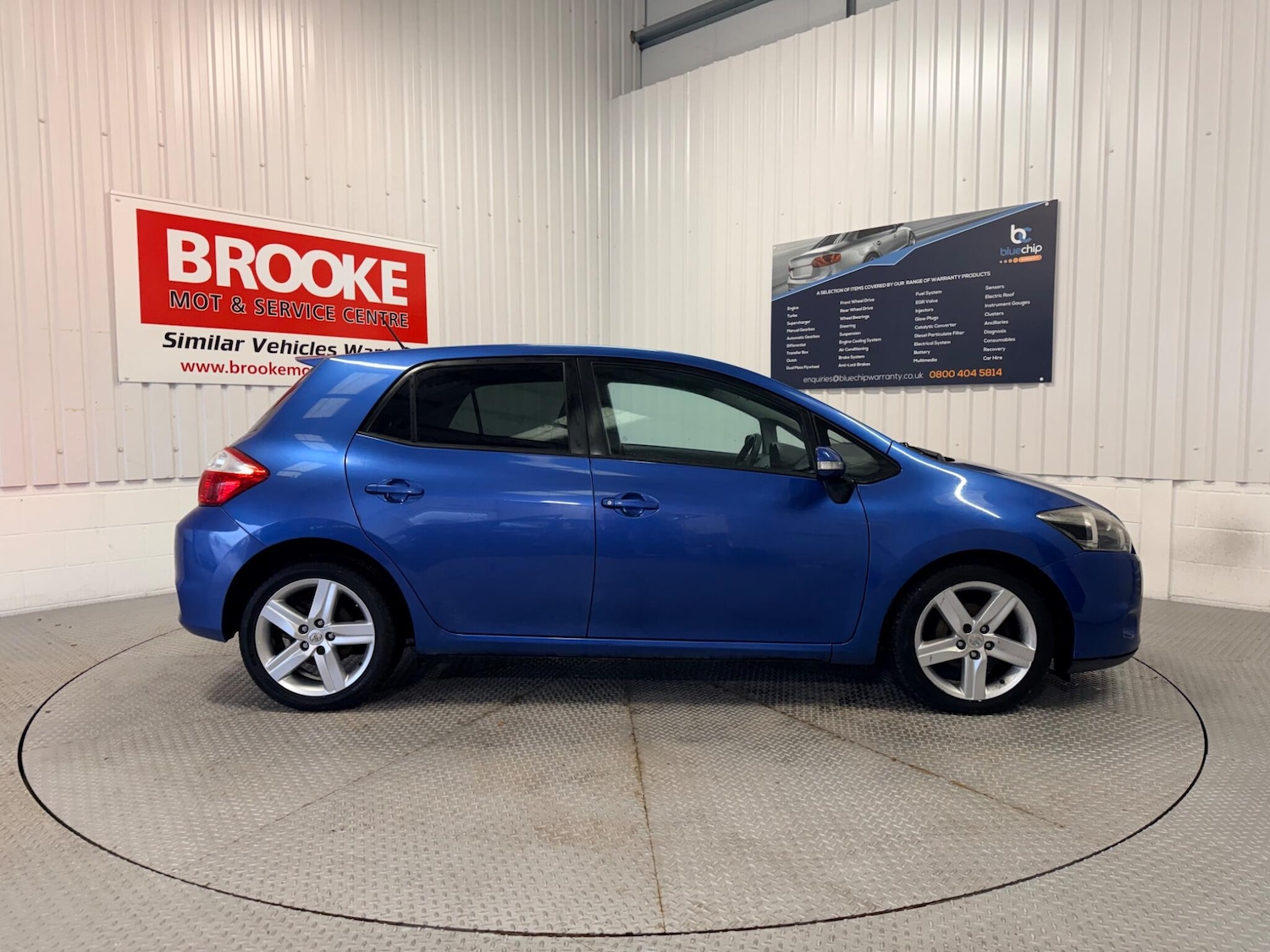 Used Toyota Auris 2010 for sale - 77455271: Photo 5