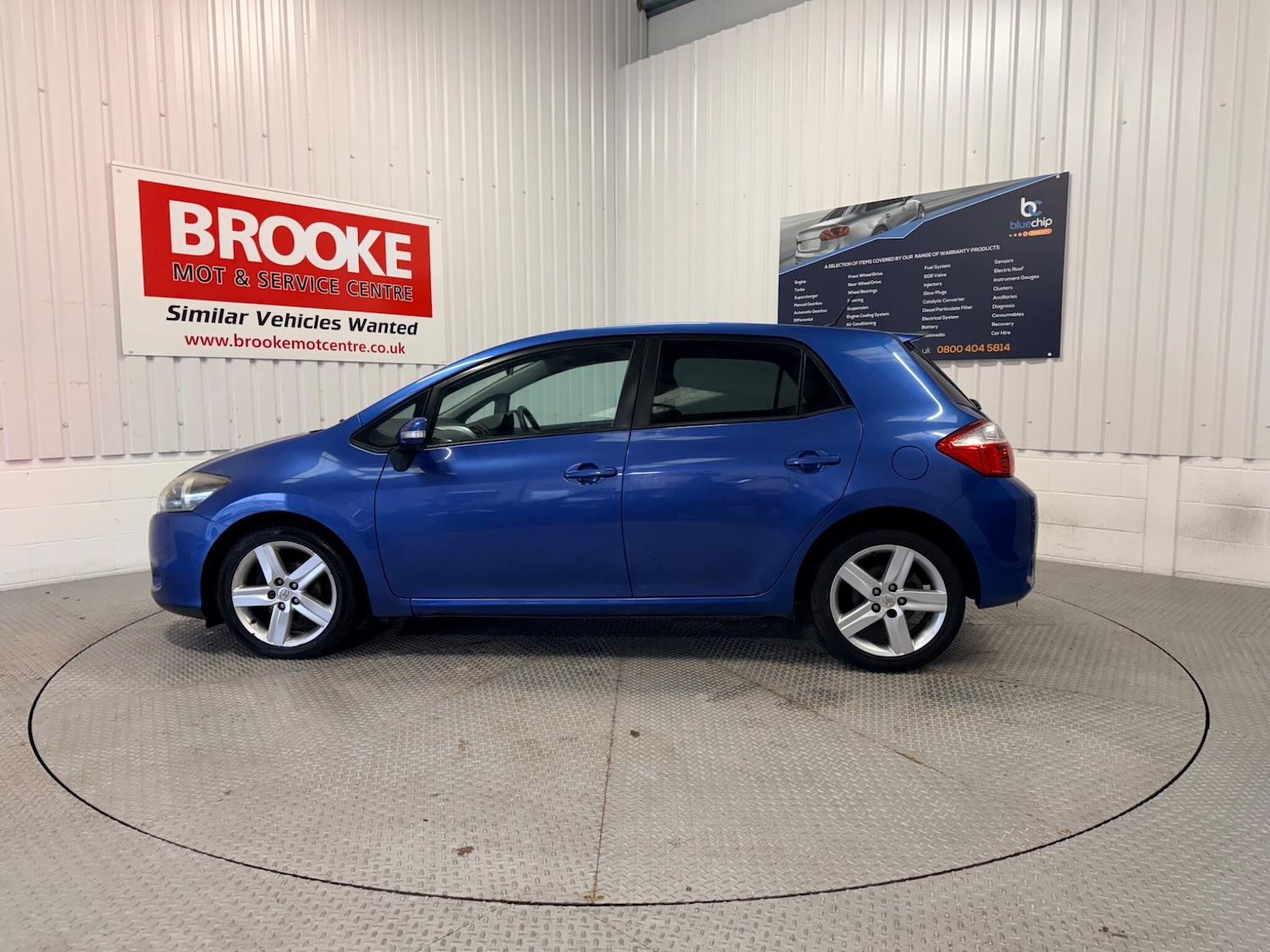 Used Toyota Auris 2010 for sale - 77455271: Photo 9