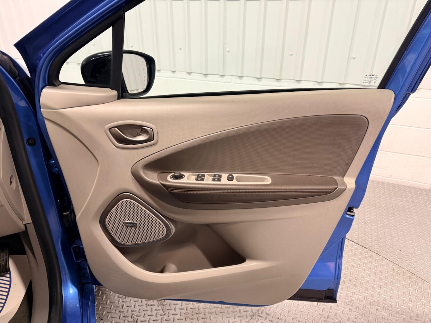 Used Renault Zoe 2019 for sale - 77351666: Photo 16