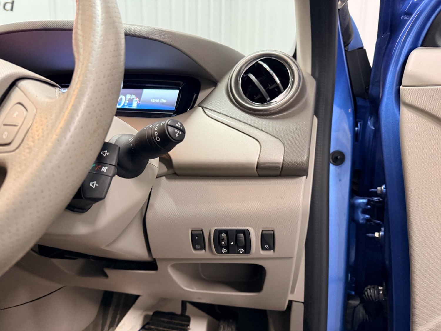 Used Renault Zoe 2019 for sale - 77351666: Photo 25