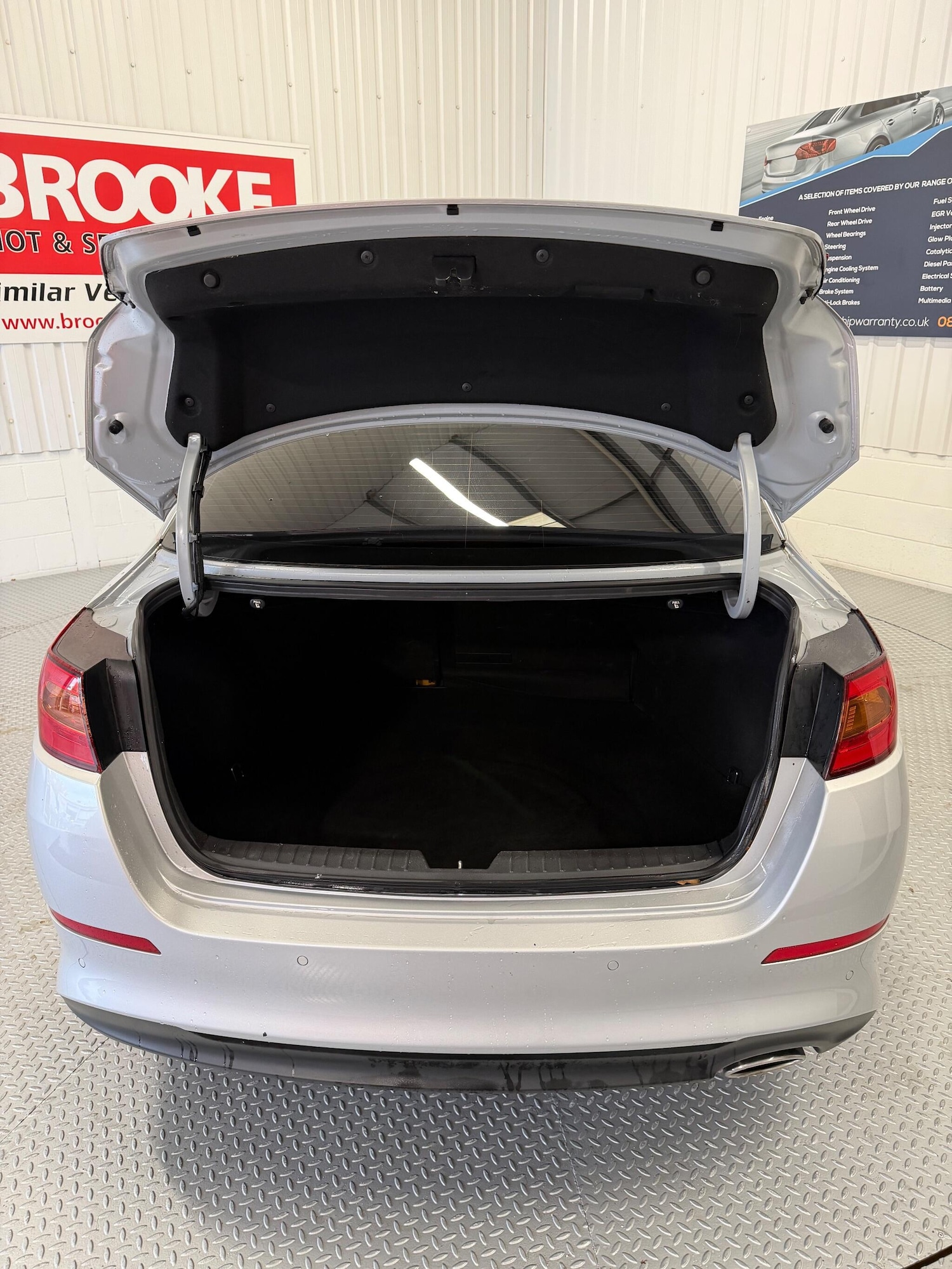 Used Kia Optima 2015 for sale - 76457036: Photo 10