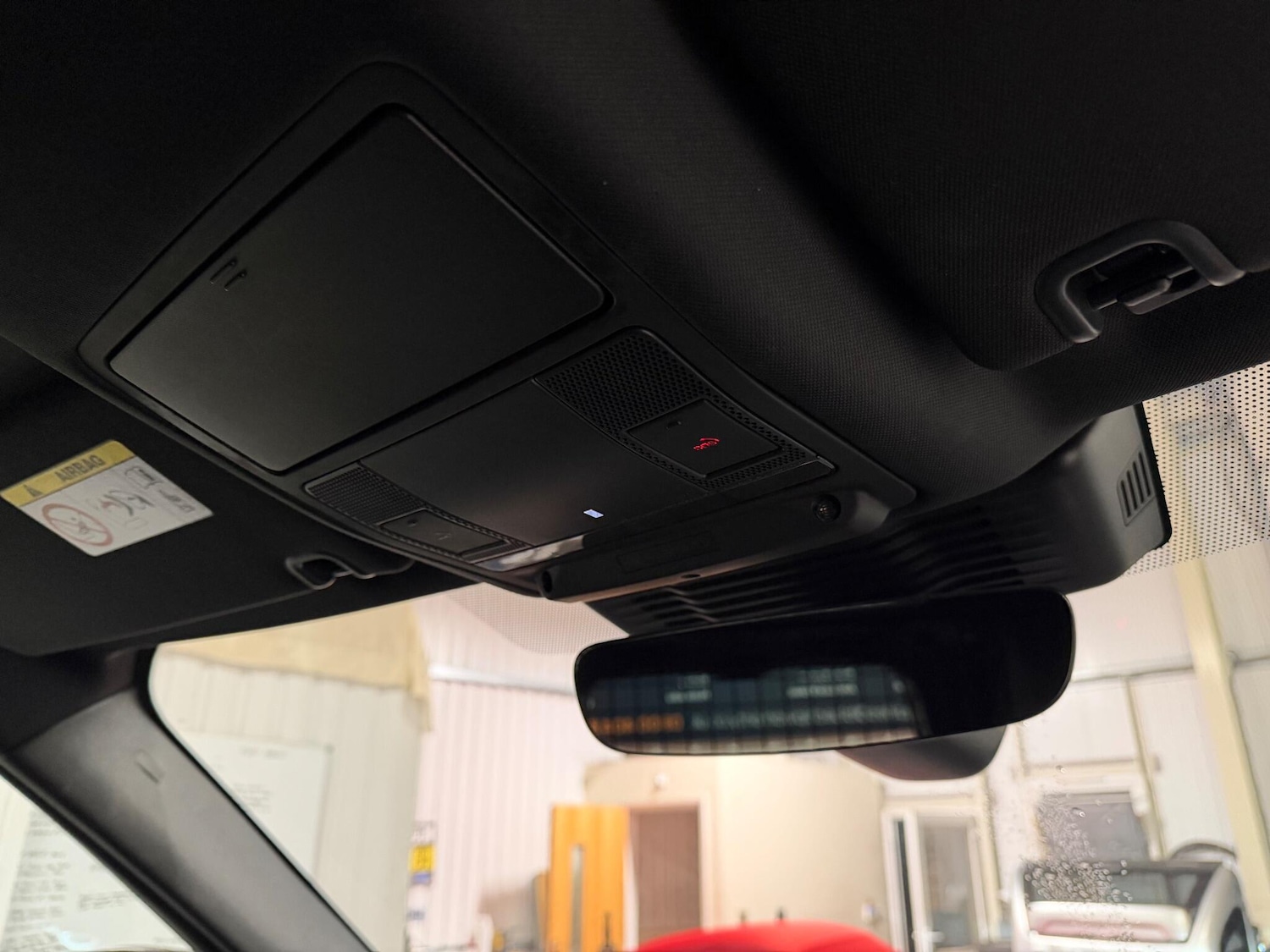 Used Land Rover Discovery 2021 for sale - 76634018: Photo 33