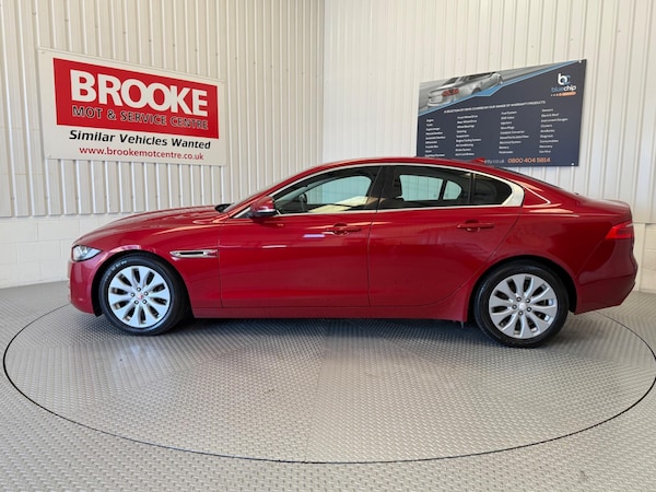 Used Jaguar XE 2015 for sale - 75589331: Photo 10