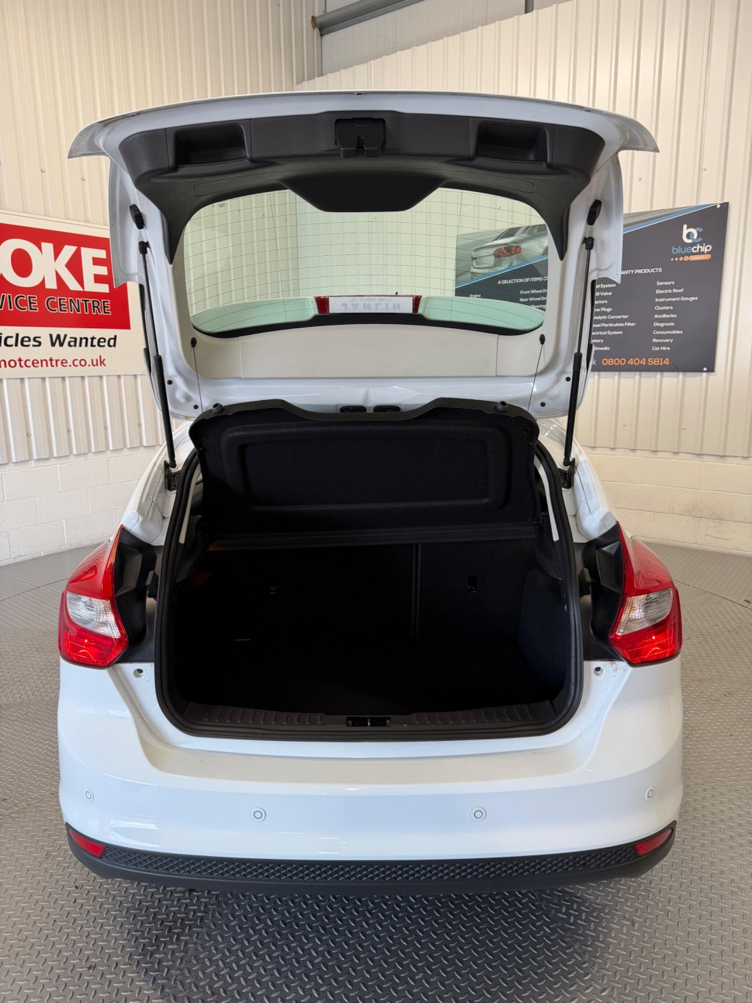 Used Ford Focus for sale - 77969943: Photo 10