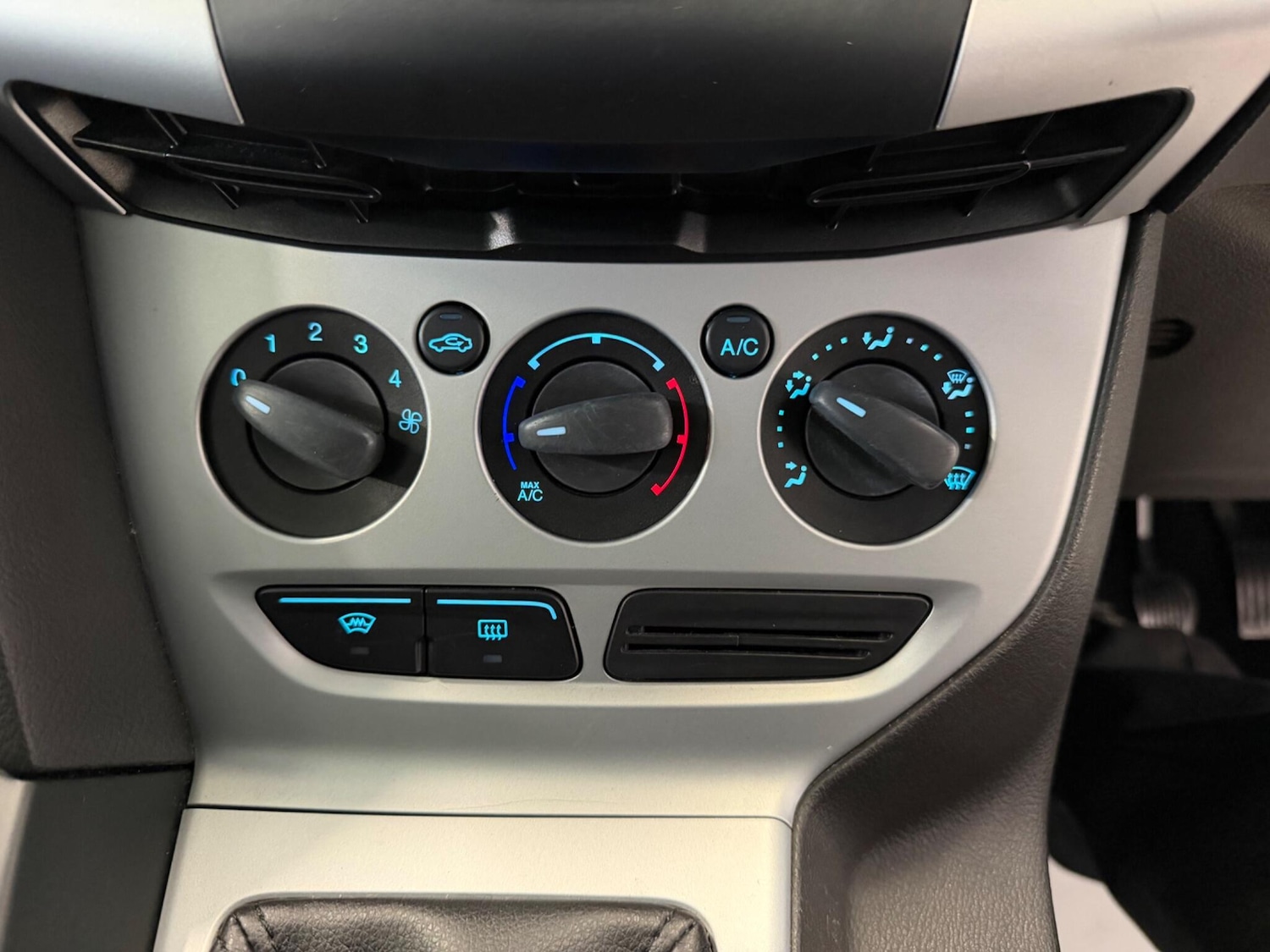 Used Ford Focus for sale - 77969943: Photo 27