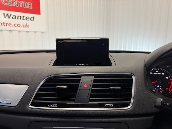 Used Audi Q3 2015 for sale - 76282855: Photo 29