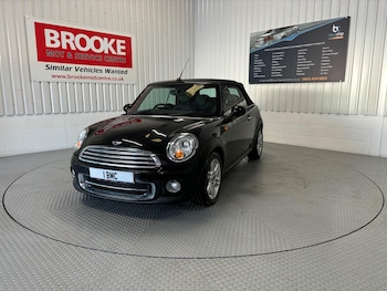 Used MINI Convertible 2012 for sale - 75102405: Photo