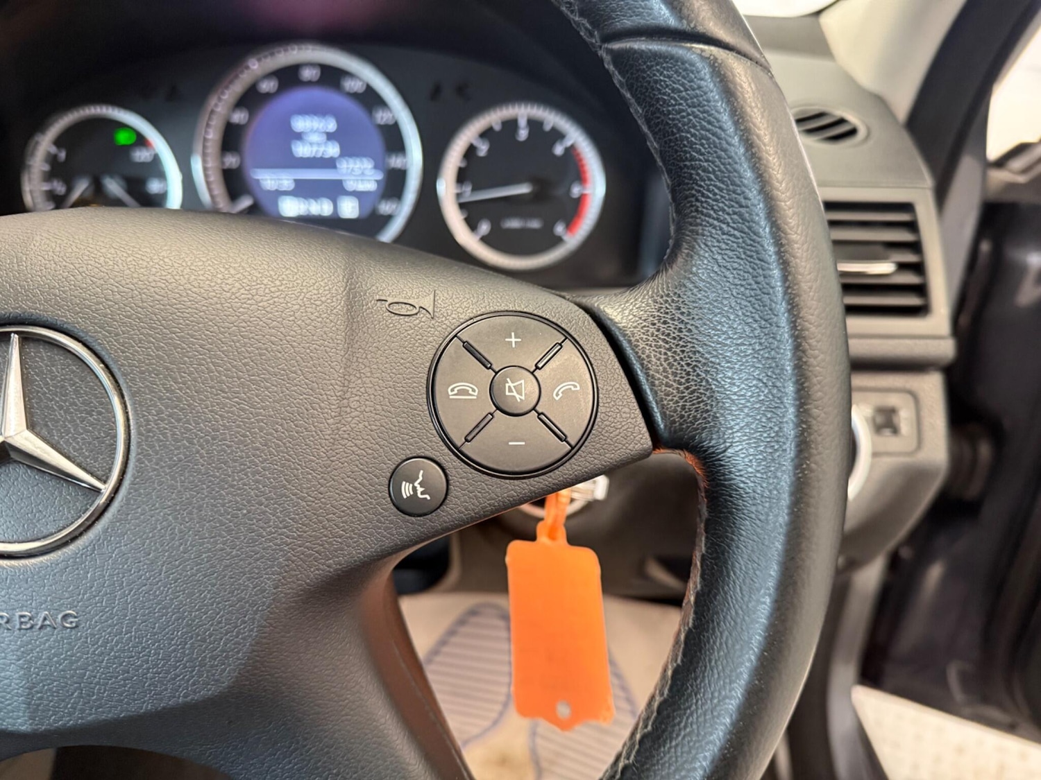 Used Mercedes-Benz C Class 2010 for sale - 76433269: Photo 24