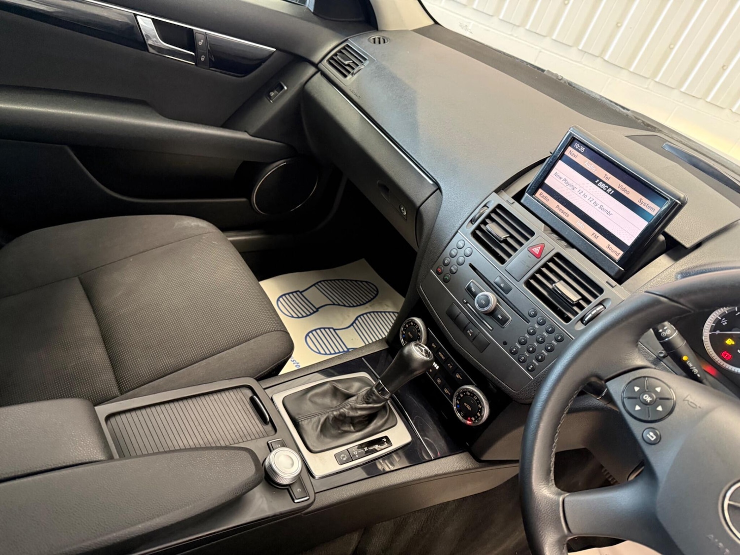 Used Mercedes-Benz C Class 2010 for sale - 76433269: Photo 27