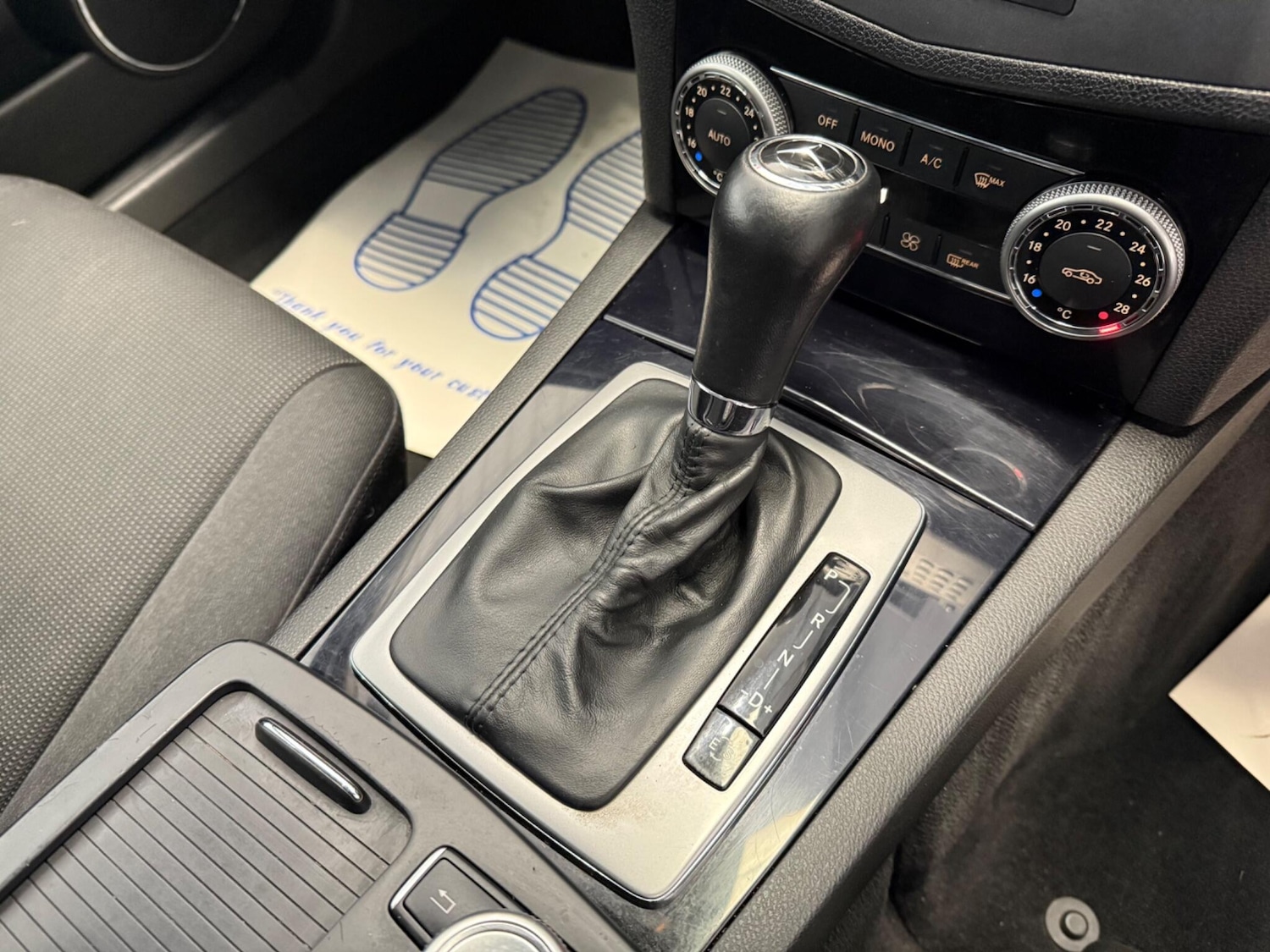 Used Mercedes-Benz C Class 2010 for sale - 76433269: Photo 31