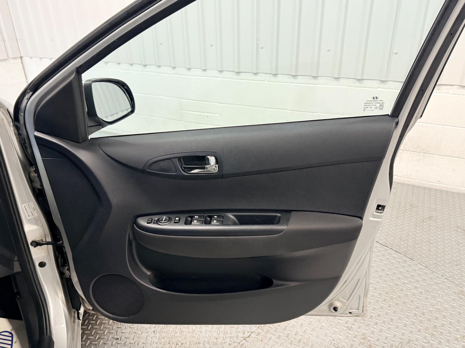 Used Hyundai i20 2011 for sale - 76899311: Photo 15