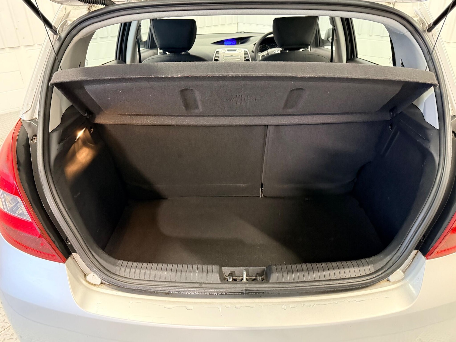 Used Hyundai i20 2011 for sale - 76899311: Photo 17