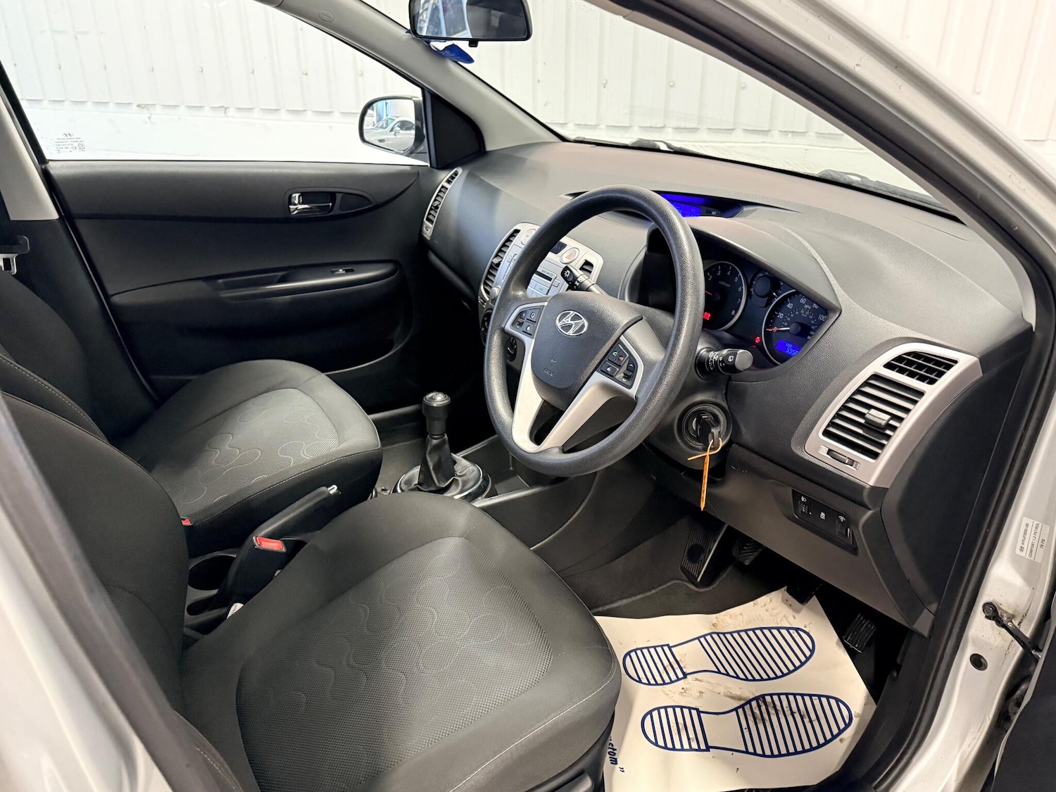 Used Hyundai i20 2011 for sale - 76899311: Photo 19