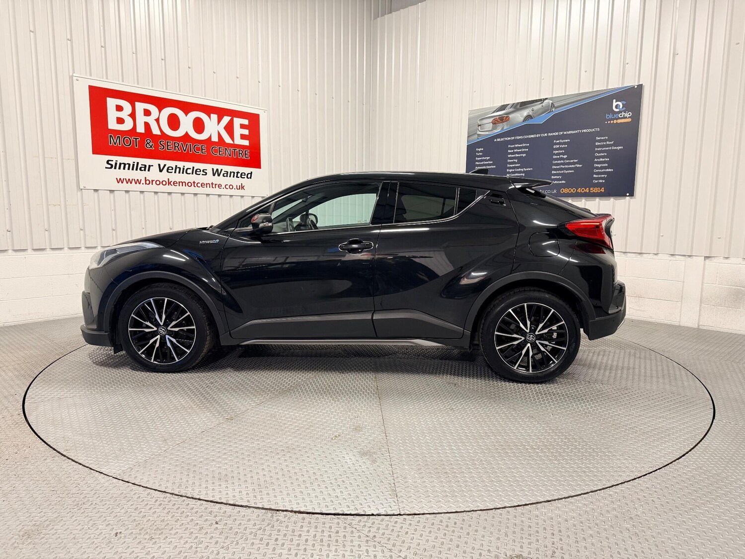 Used Toyota C-HR for sale - 77575036: Photo 10