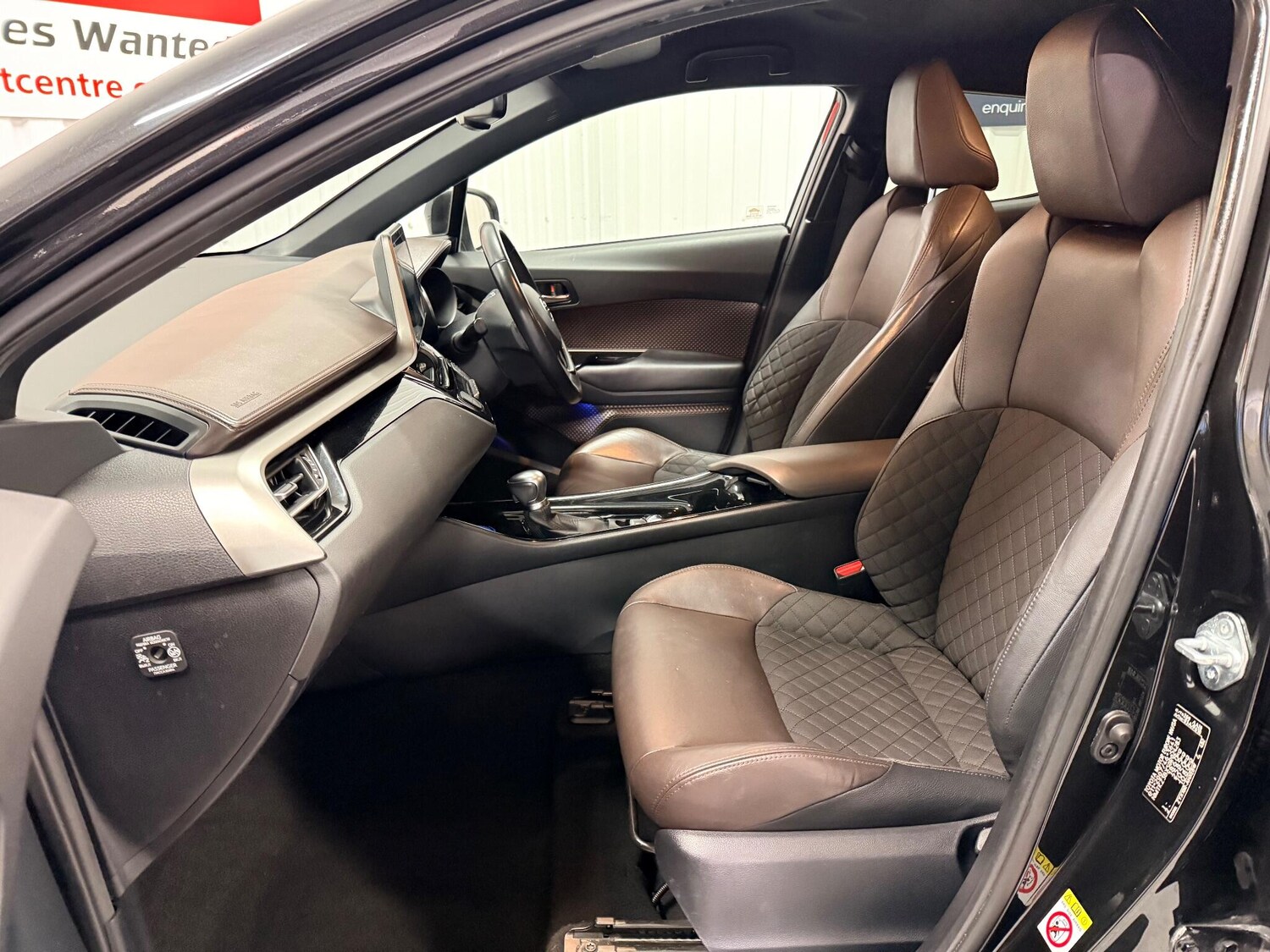 Used Toyota C-HR for sale - 77575036: Photo 12