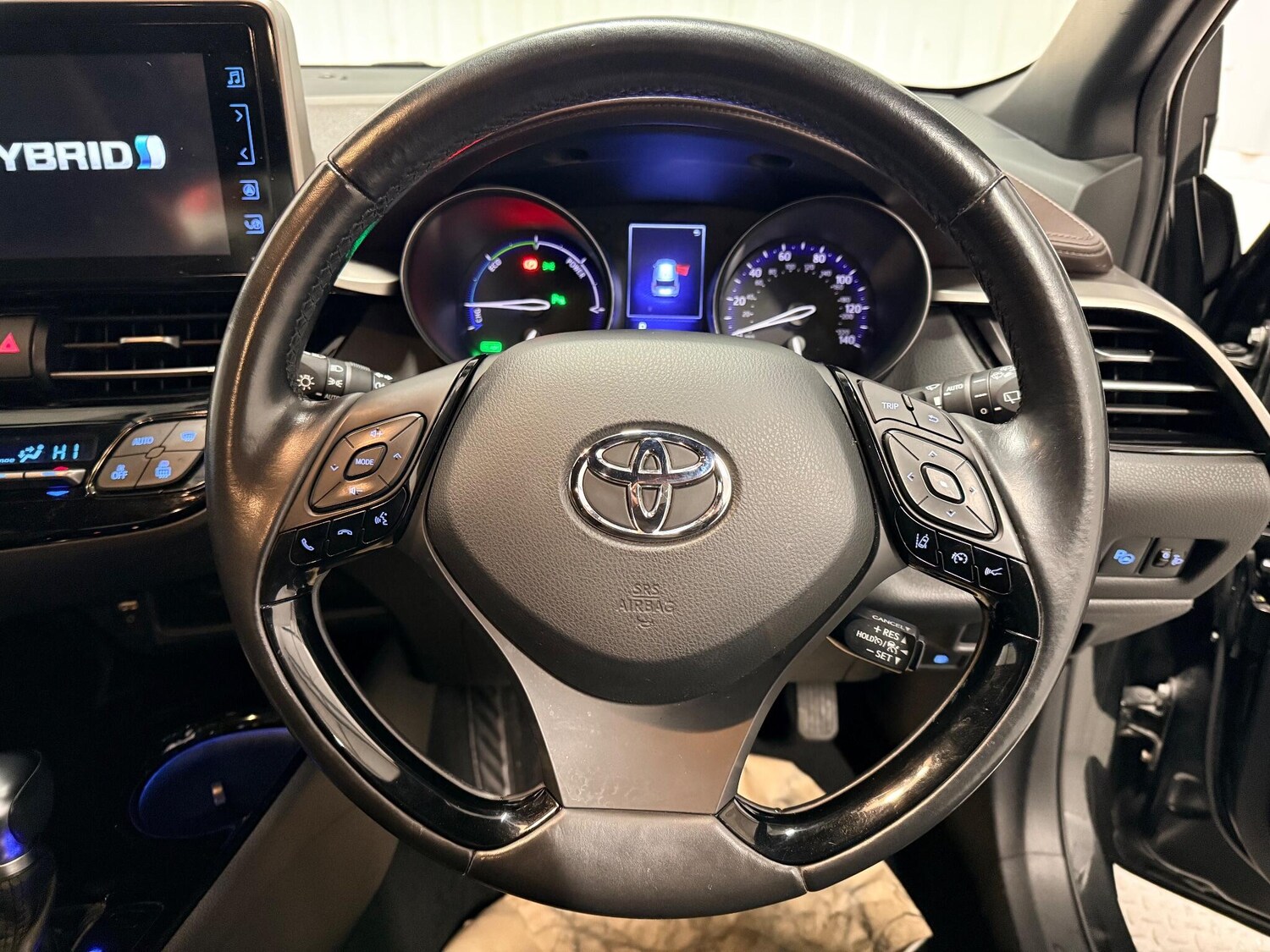 Used Toyota C-HR for sale - 77575036: Photo 22