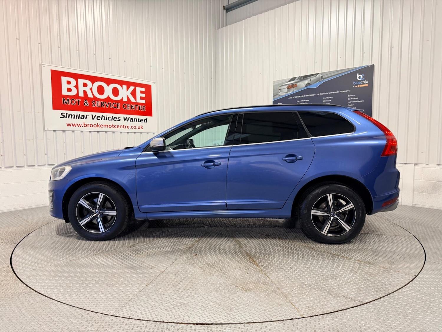 Used Volvo XC60 2017 for sale - 77439874: Photo 10