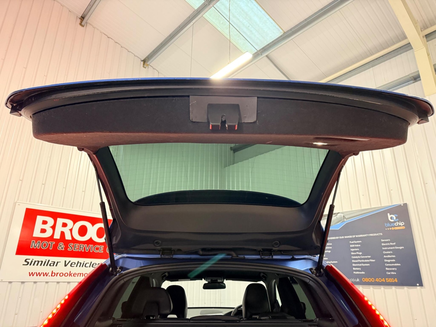 Used Volvo XC60 2017 for sale - 77439874: Photo 14