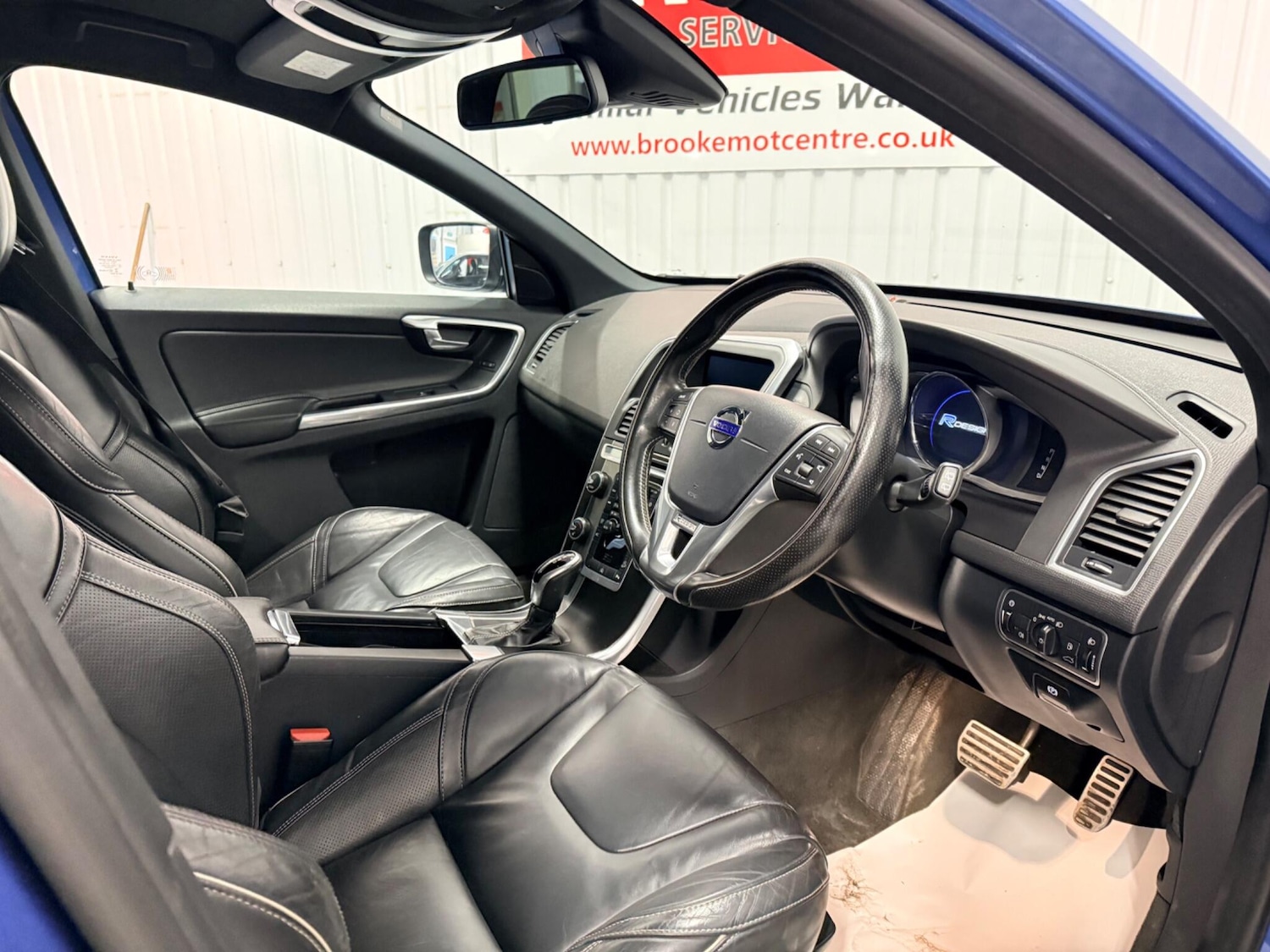 Used Volvo XC60 2017 for sale - 77439874: Photo 18