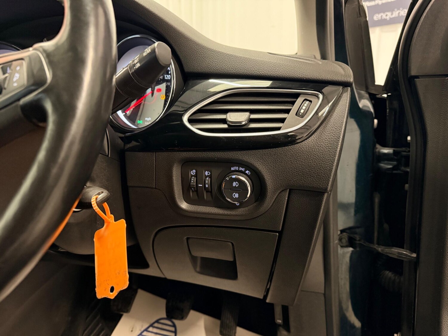 Used Vauxhall Astra 2017 for sale - 77387175: Photo 20