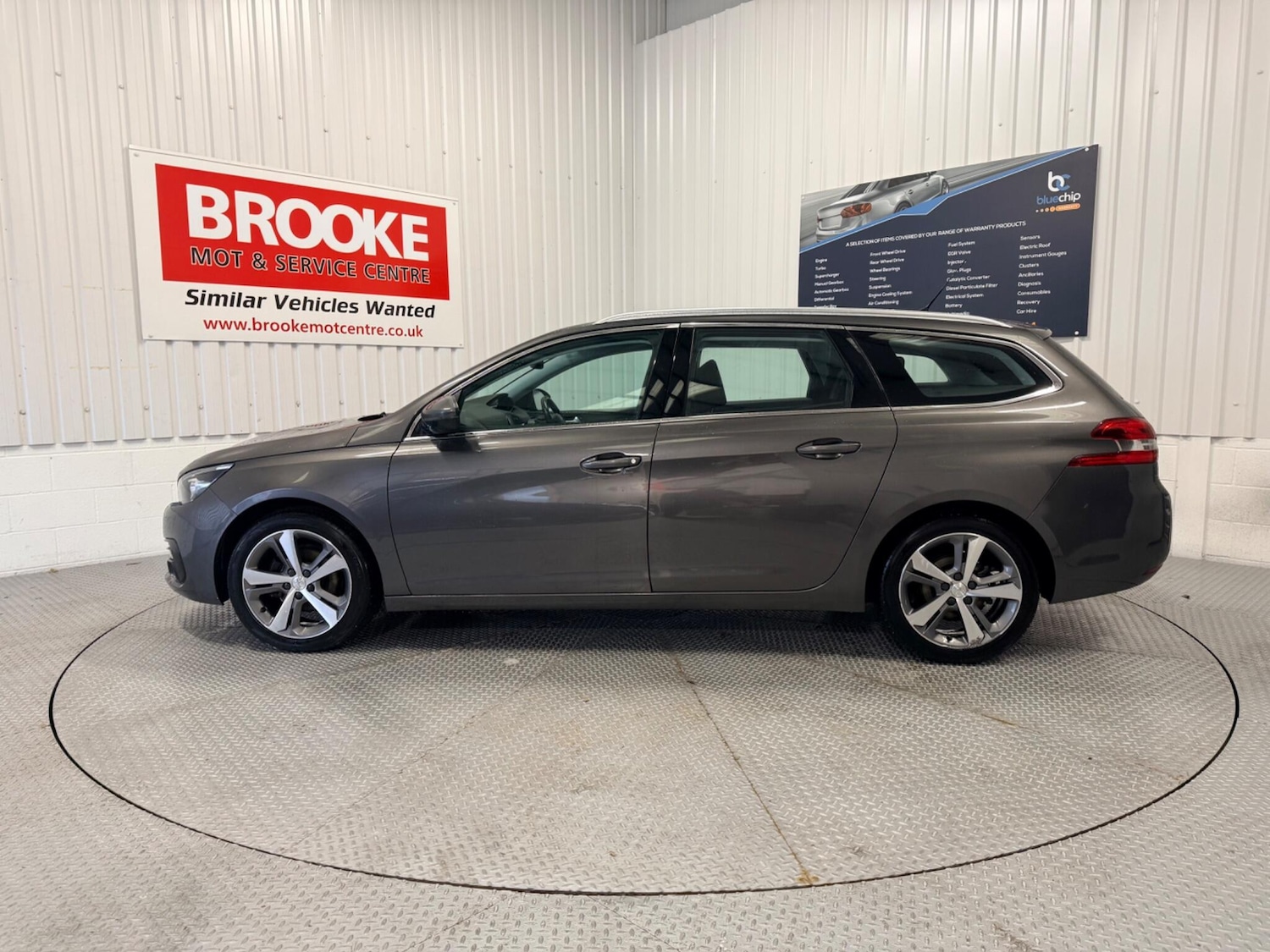 Used Peugeot 308 2018 for sale - 77611600: Photo 10