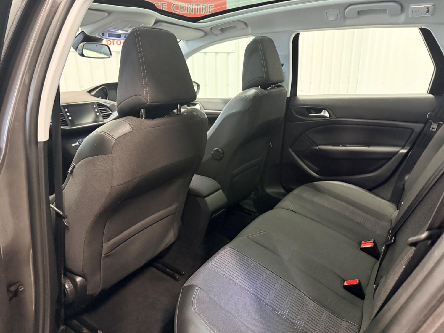 Used Peugeot 308 2018 for sale - 77611600: Photo 16