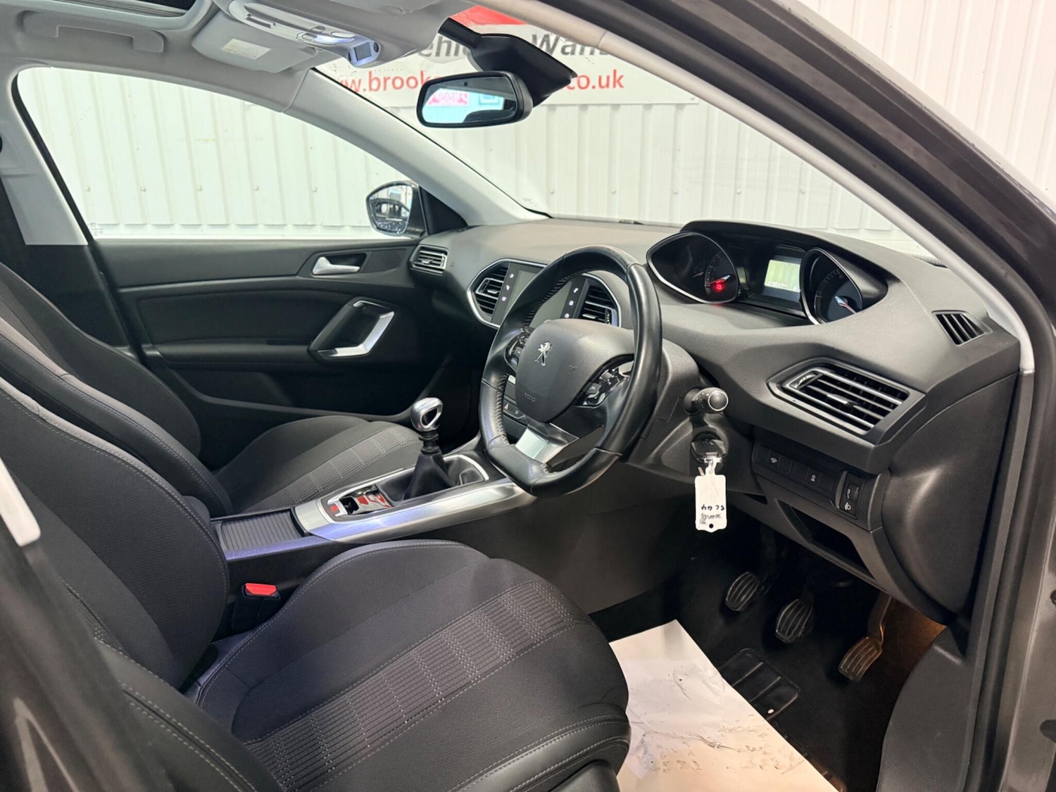 Used Peugeot 308 2018 for sale - 77611600: Photo 22