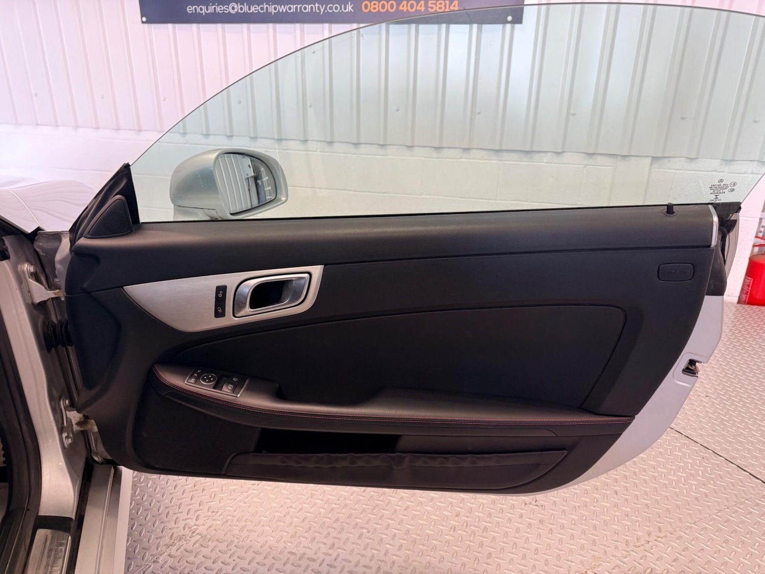 Used Mercedes-Benz SLK 2015 for sale - 78034182: Photo 12