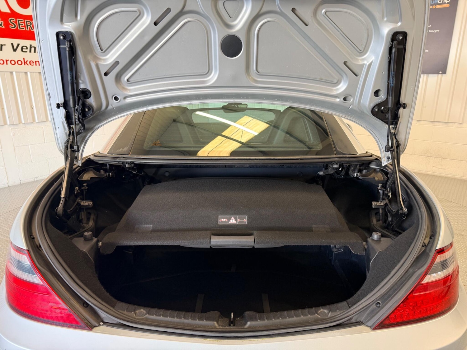 Used Mercedes-Benz SLK 2015 for sale - 78034182: Photo 13