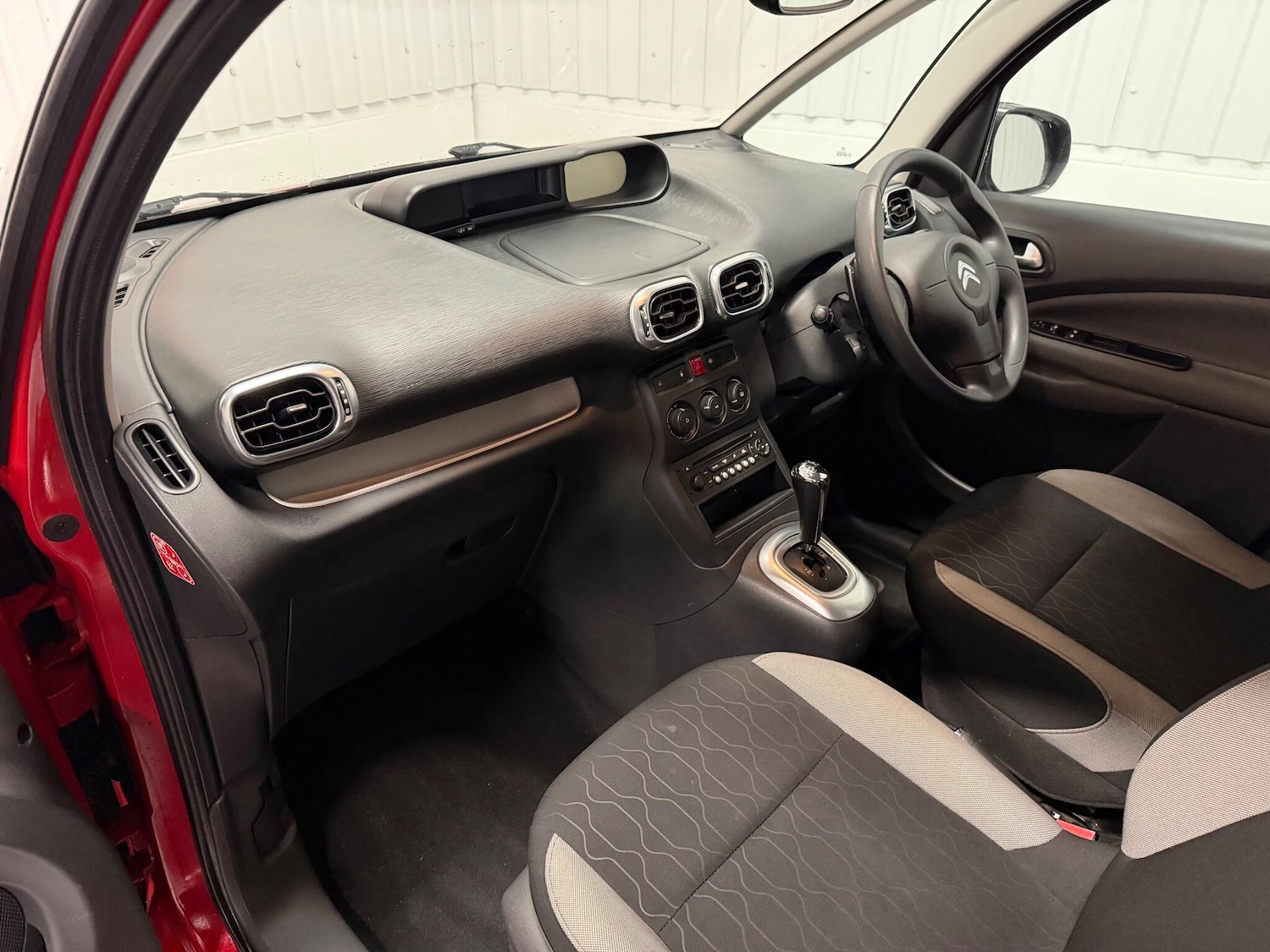 Used Citroen C3 Picasso 2014 for sale - 76786889: Photo 15