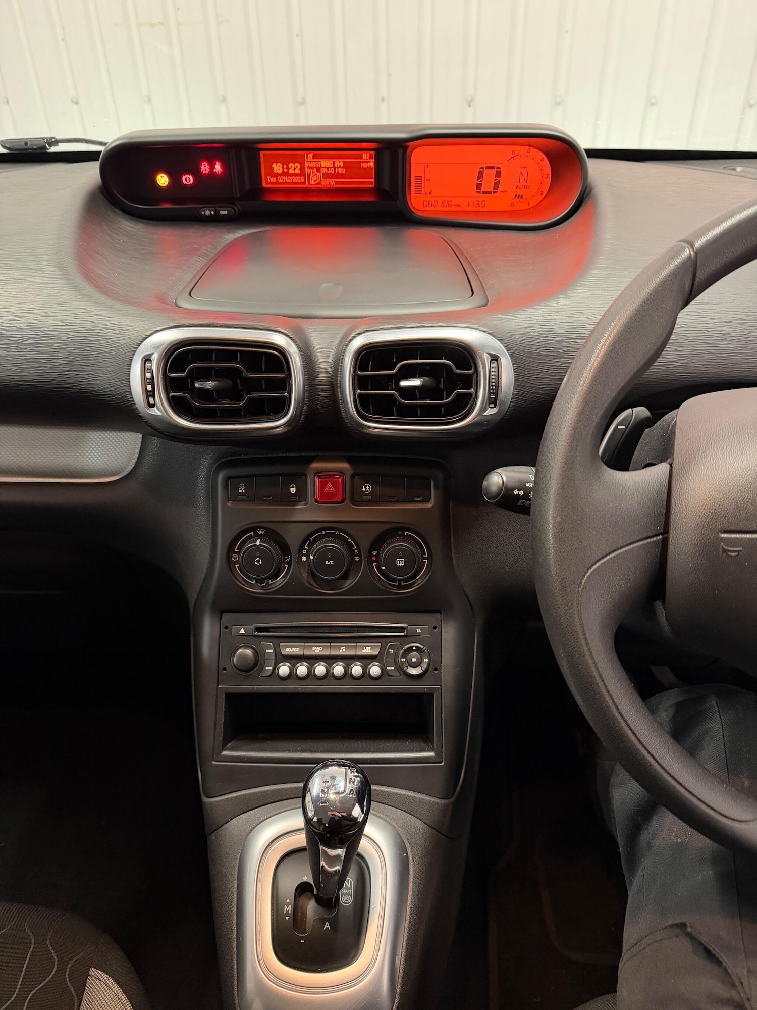 Used Citroen C3 Picasso 2014 for sale - 76786889: Photo 21