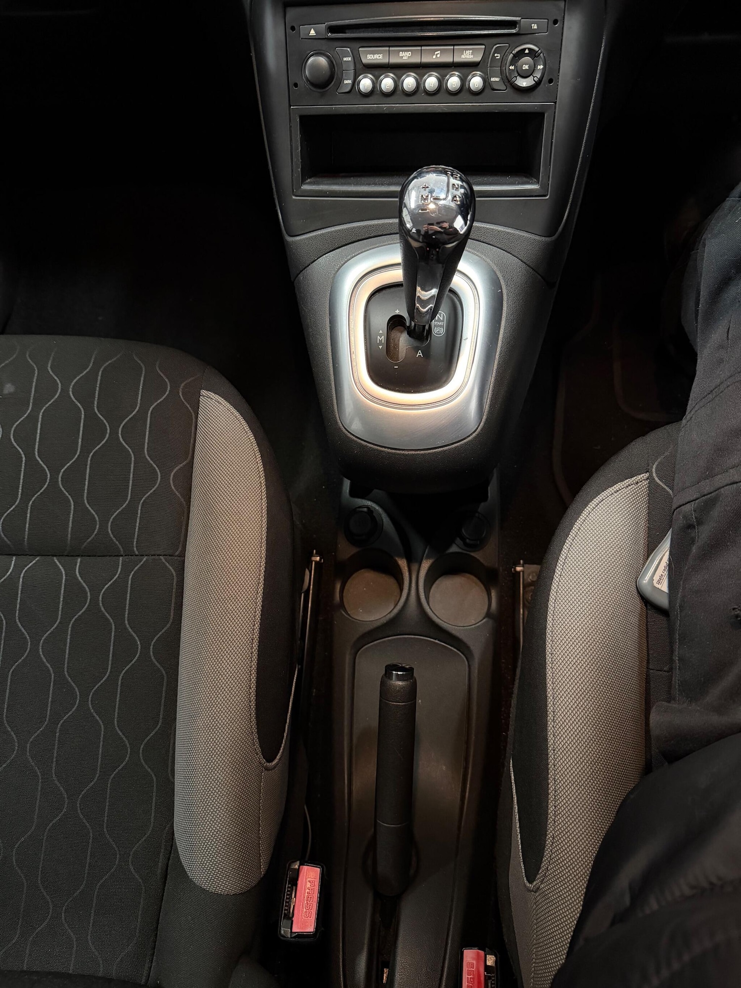 Used Citroen C3 Picasso 2014 for sale - 76786889: Photo 24