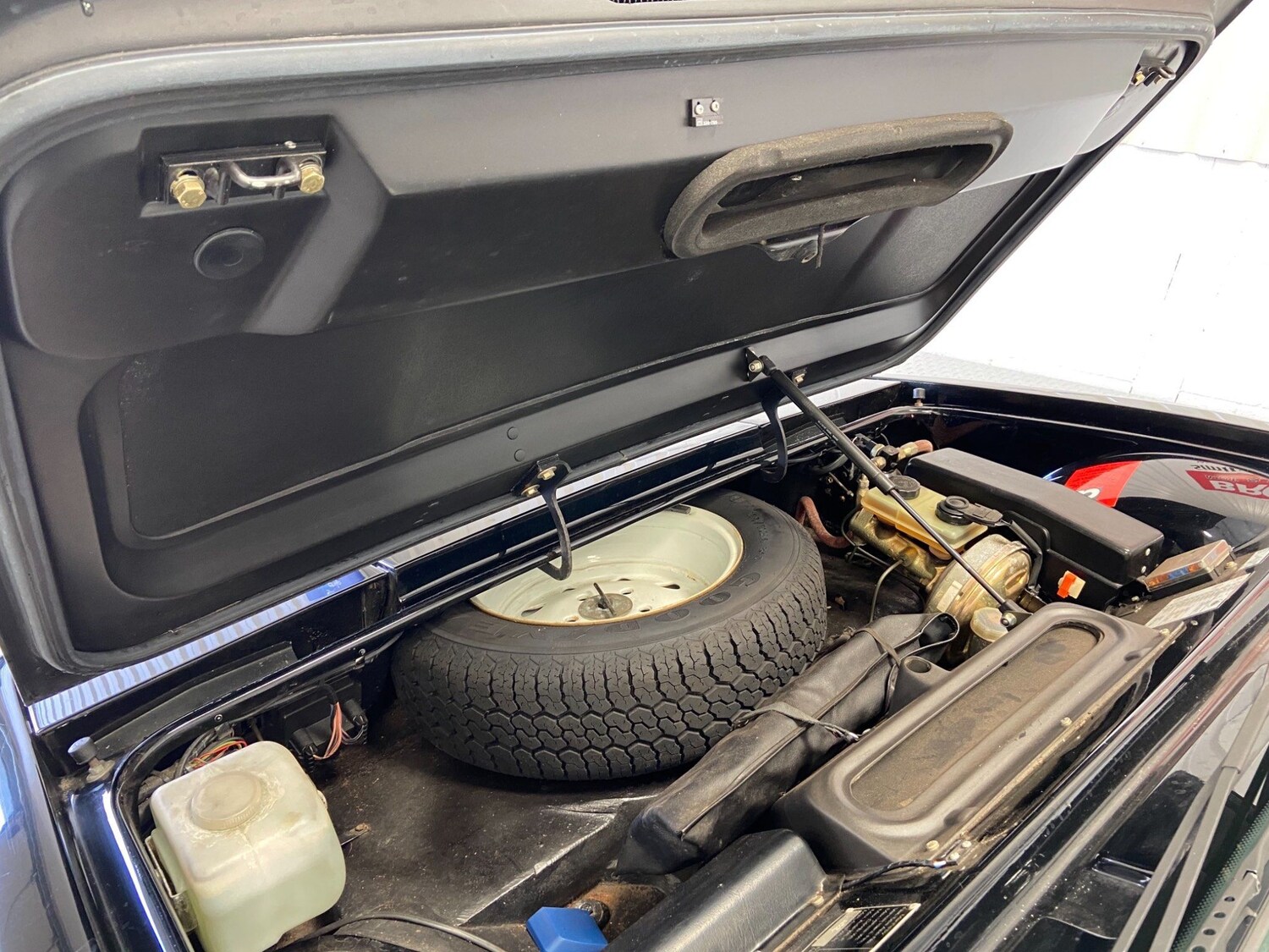 Used Lotus Esprit 1991 for sale - 77838940: Photo 34