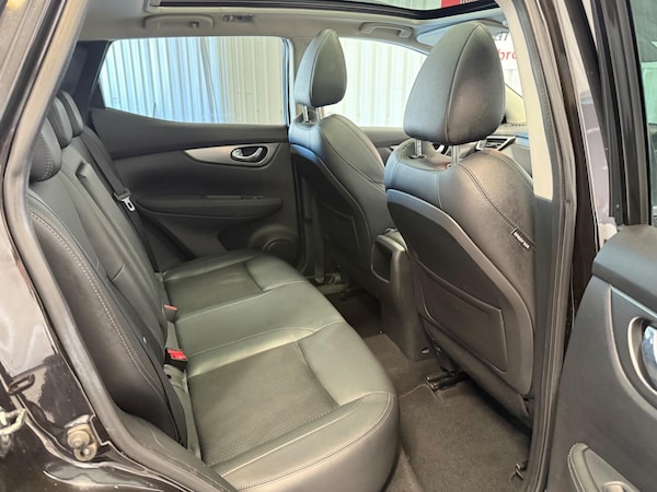 Used Nissan Qashqai 2017 for sale - 76188692: Photo 18