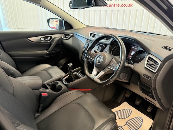 Used Nissan Qashqai 2017 for sale - 76188692: Photo 26