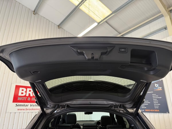 Used Land Rover Discovery Sport 2020 for sale - 75635046: Photo 19