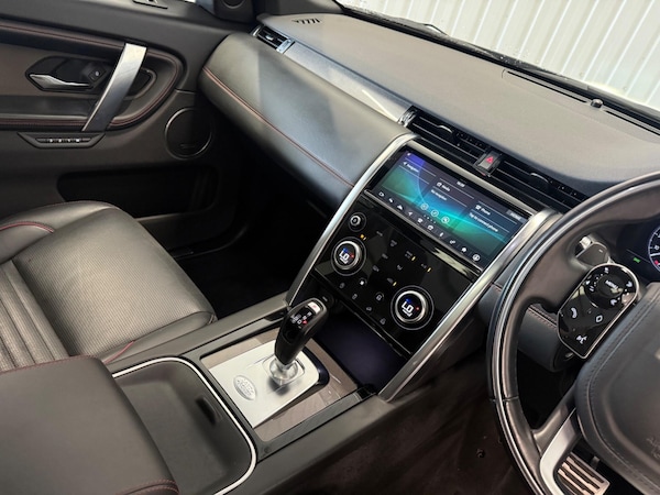 Used Land Rover Discovery Sport 2020 for sale - 75635046: Photo 32