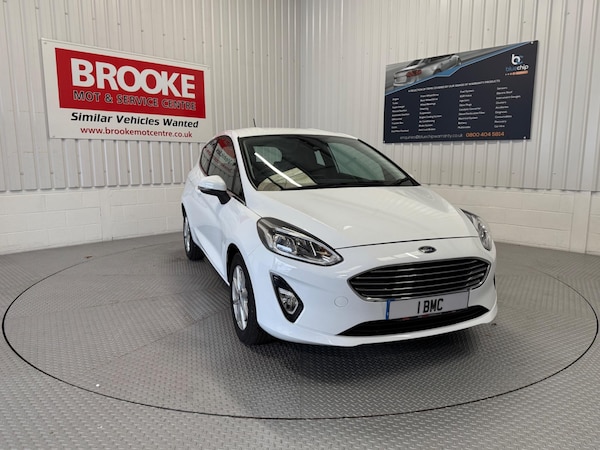 Used Ford Fiesta 2018 for sale - 74713074: Photo 1