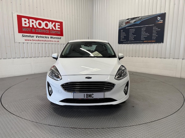 Used Ford Fiesta 2018 for sale - 74713074: Photo 4